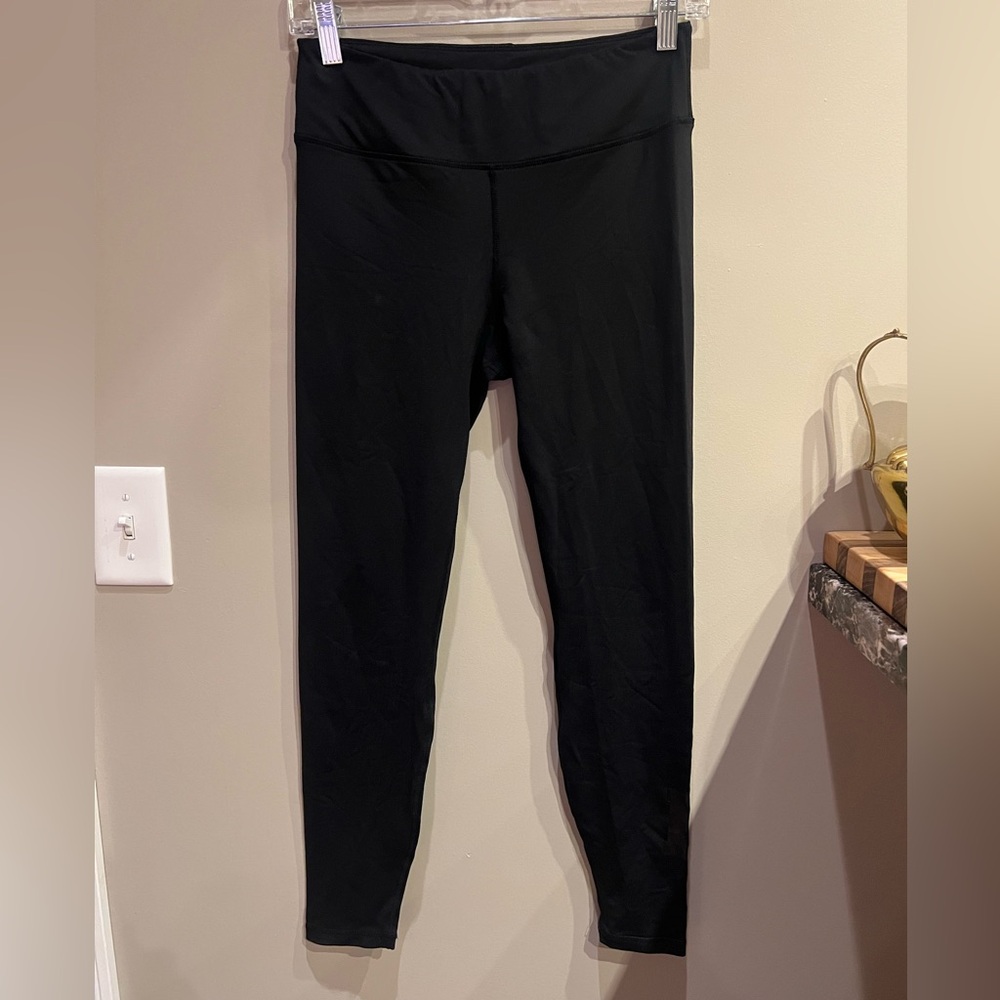 The Barre Code 27in inseam black leggings woman’s medium